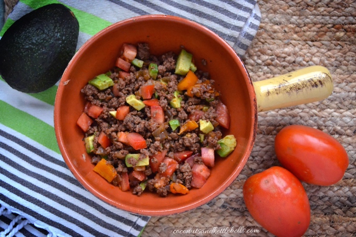 Beef, Pepper and Avocado Breakfast Bowl - Coconuts & Kettlebells