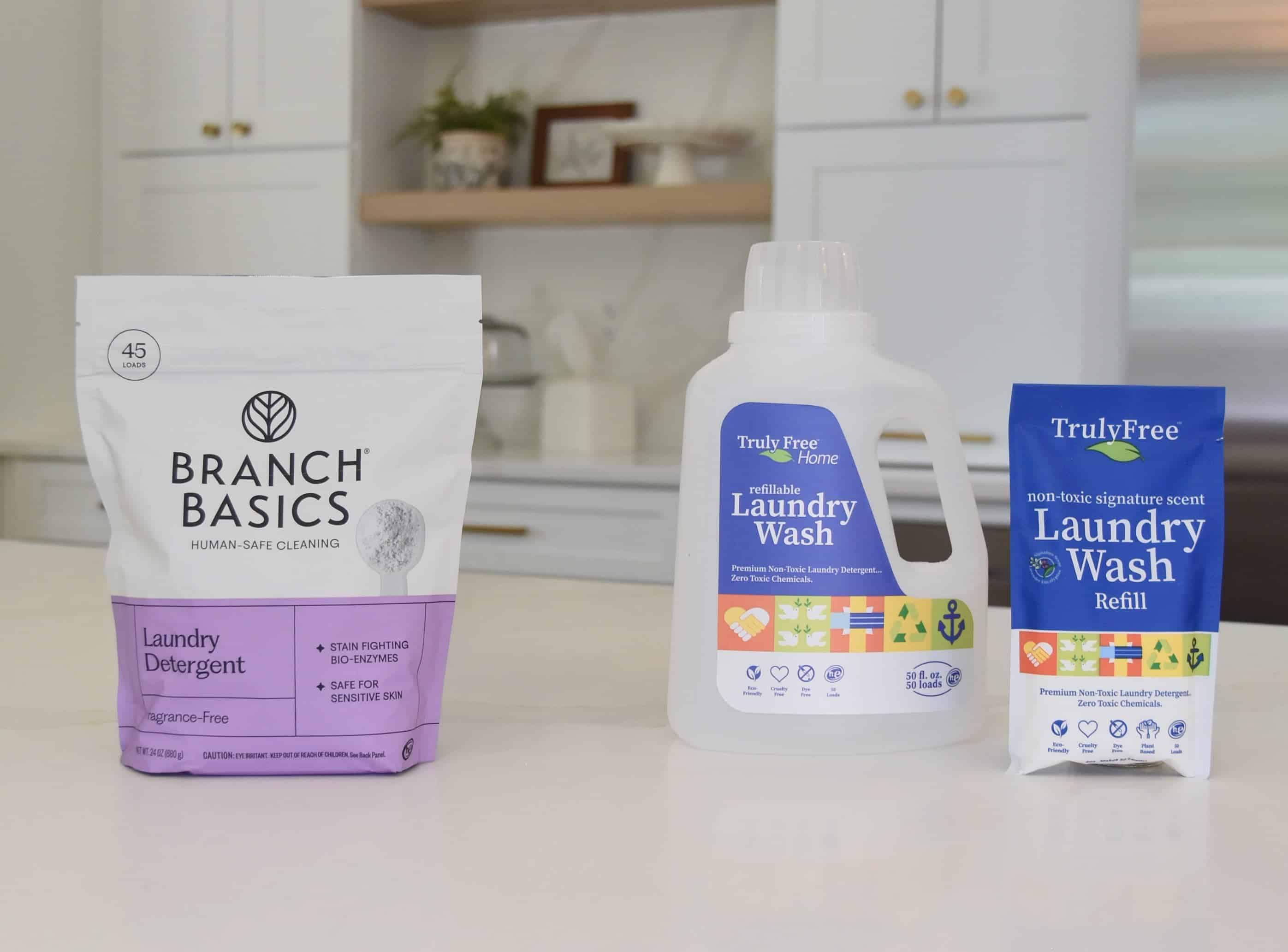 Reviewing the differences between the Branch Basics laundry detergent vs Truly Free Laundry Wash.
