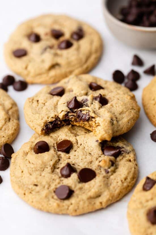 Oat Flour Chocolate Chip Cookies - Coconuts & Kettlebells