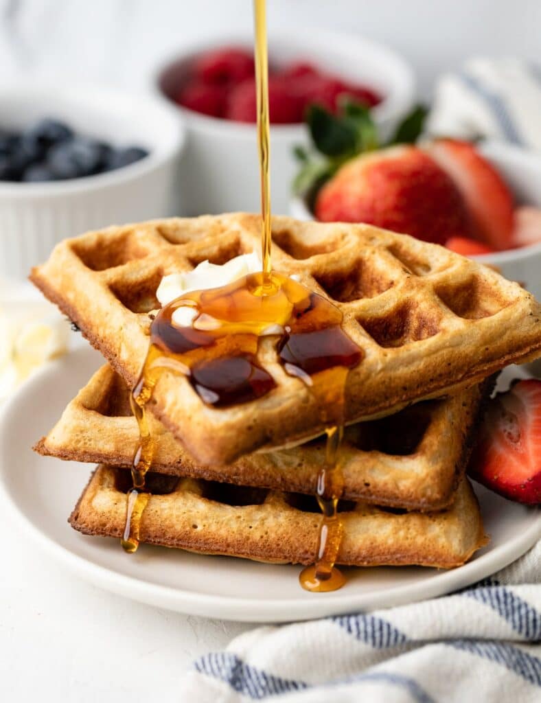 Oat Flour Waffles - Coconuts & Kettlebells